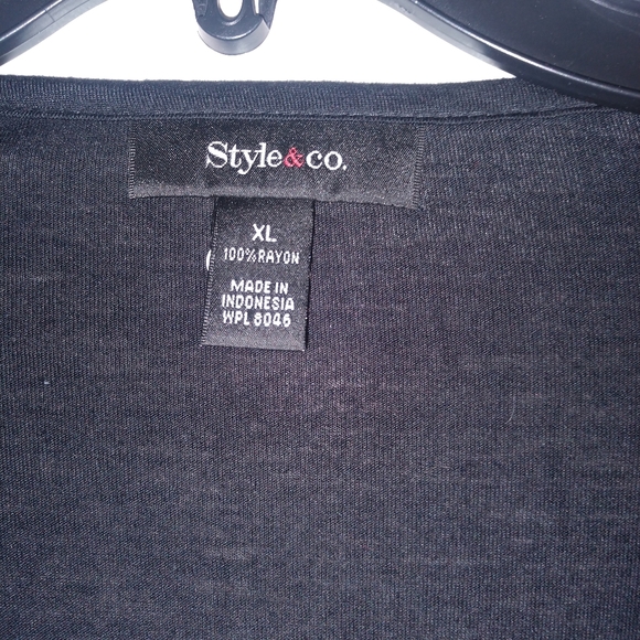 Style & Co top - Picture 2 of 6